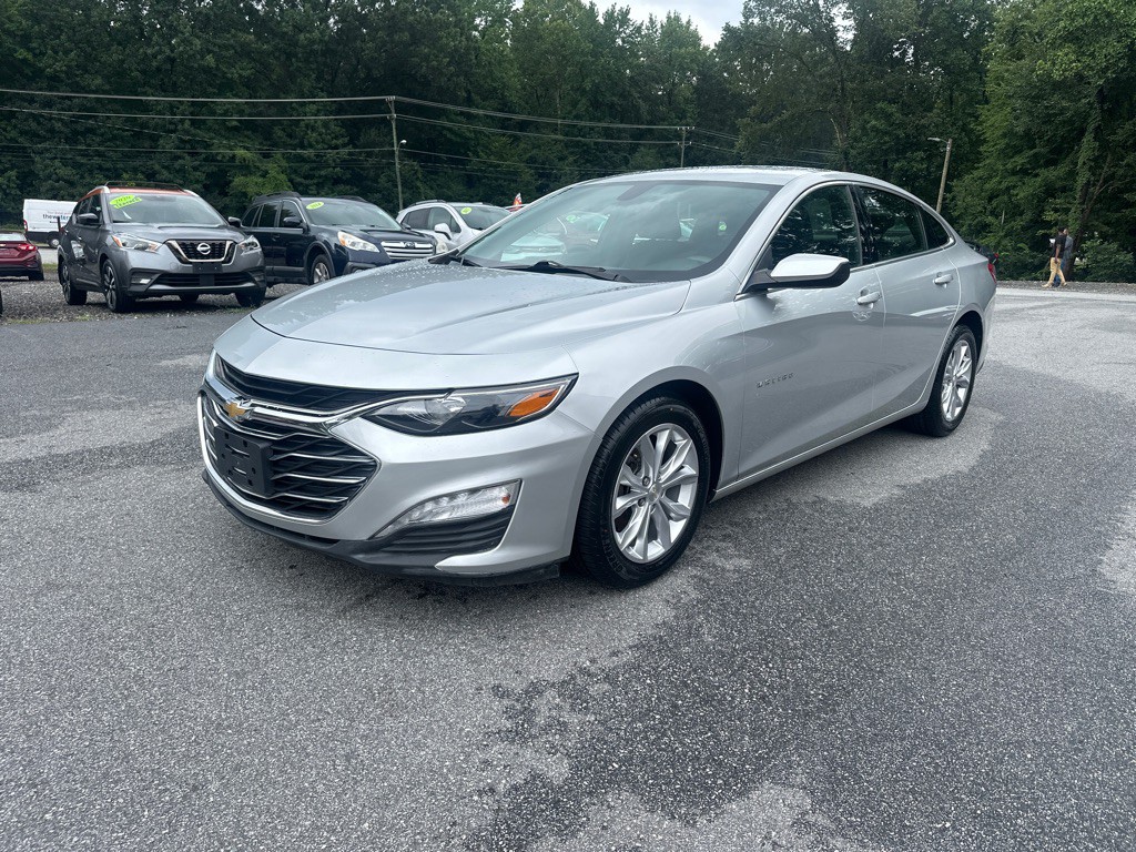 2020 Chevrolet Malibu Image 2