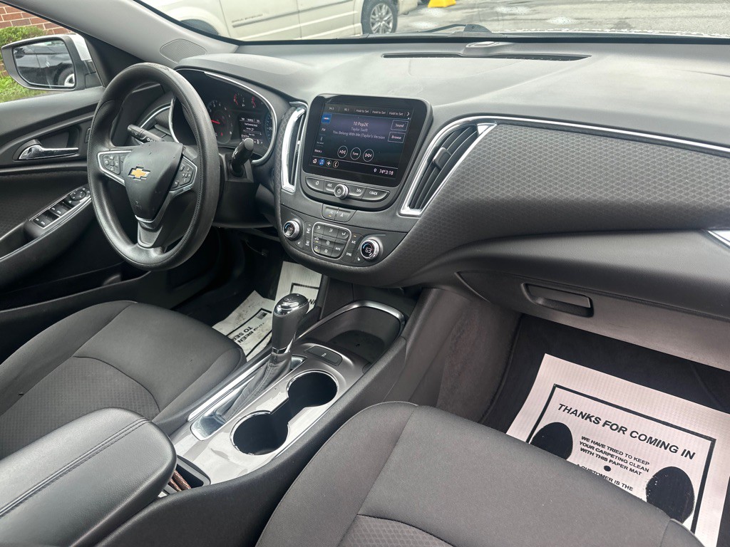 2020 Chevrolet Malibu Image 20