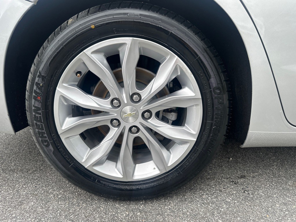 2020 Chevrolet Malibu Image 37