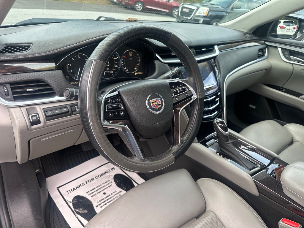 2014 Cadillac XTS Image 11