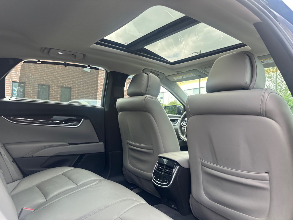 2014 Cadillac XTS Image 19
