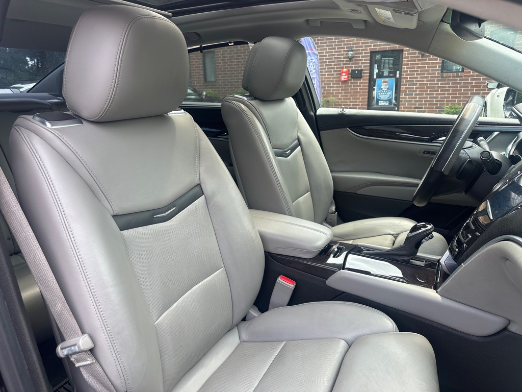 2014 Cadillac XTS Image 25