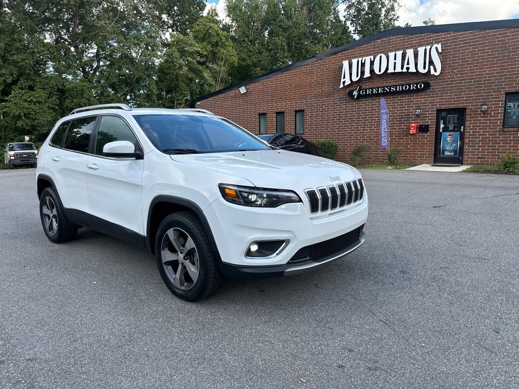 2019 Jeep Cherokee Image 1