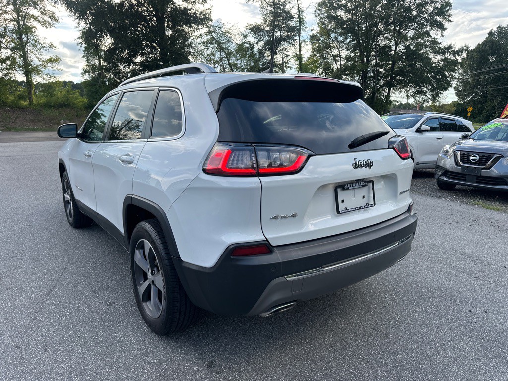 2019 Jeep Cherokee Image 5