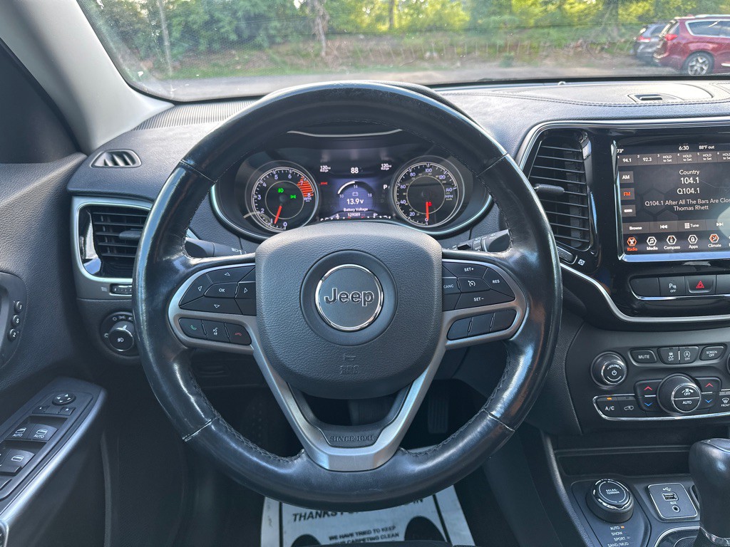 2019 Jeep Cherokee Image 22