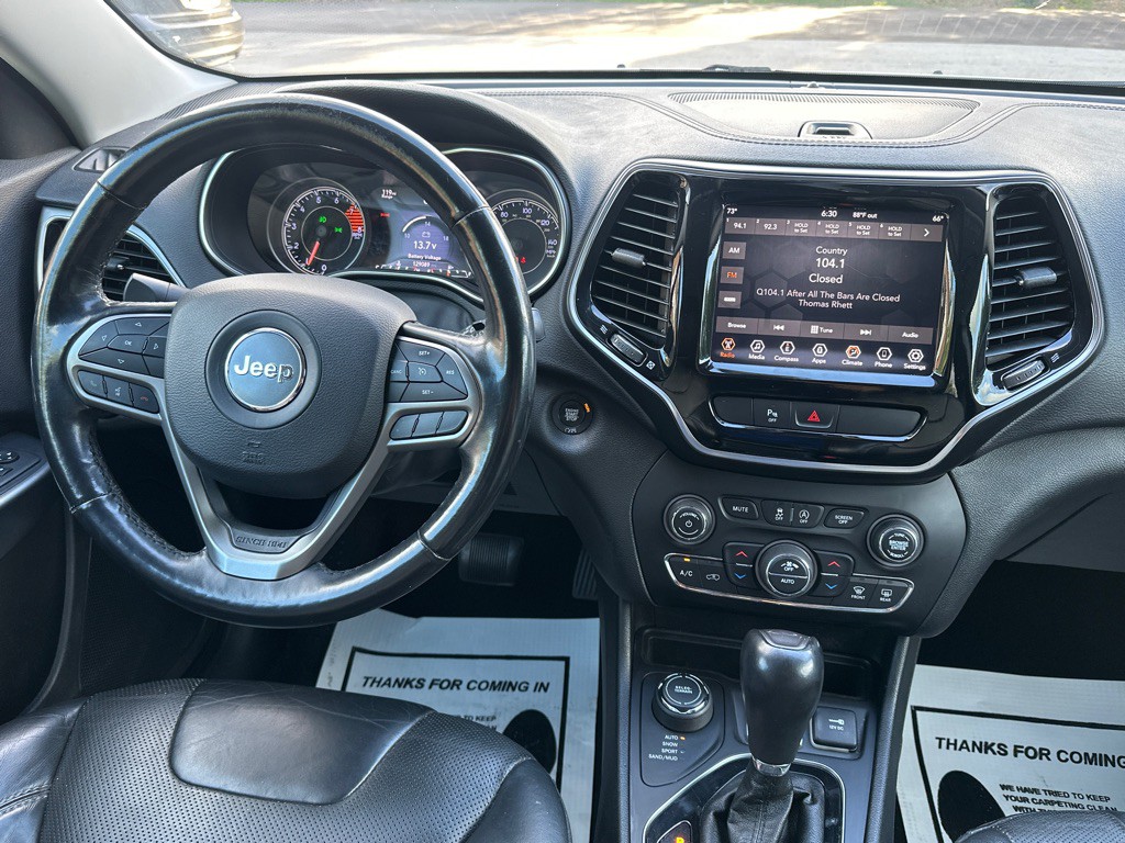 2019 Jeep Cherokee Image 27