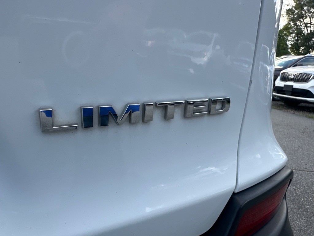 2019 Jeep Cherokee Image 43