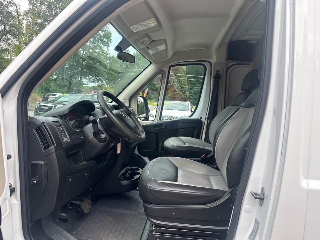 2017 RAM Promaster Image 9