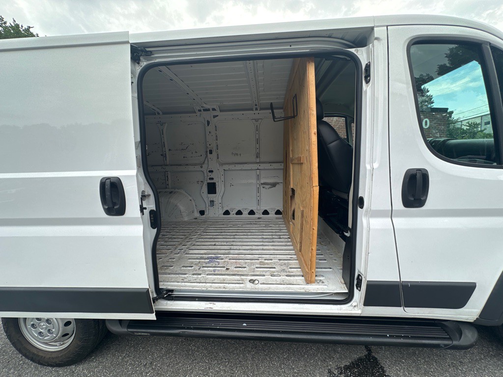2017 RAM Promaster Image 11