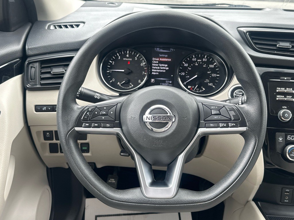 2018 Nissan Rogue Image 22