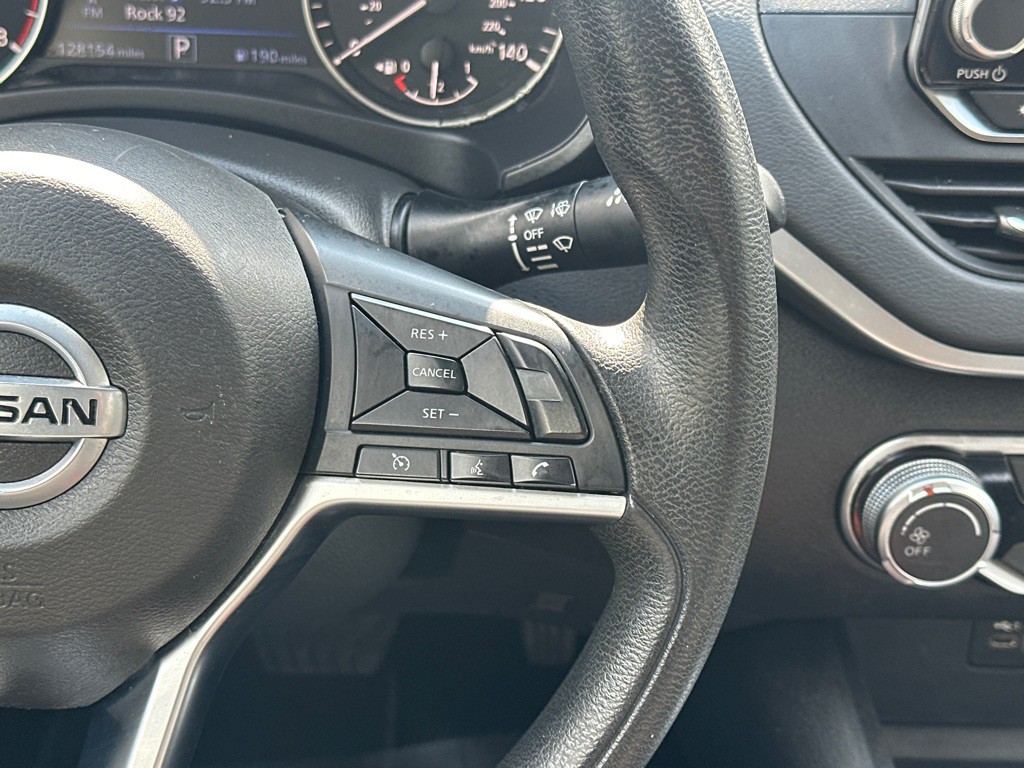 2020 Nissan Altima Image 23