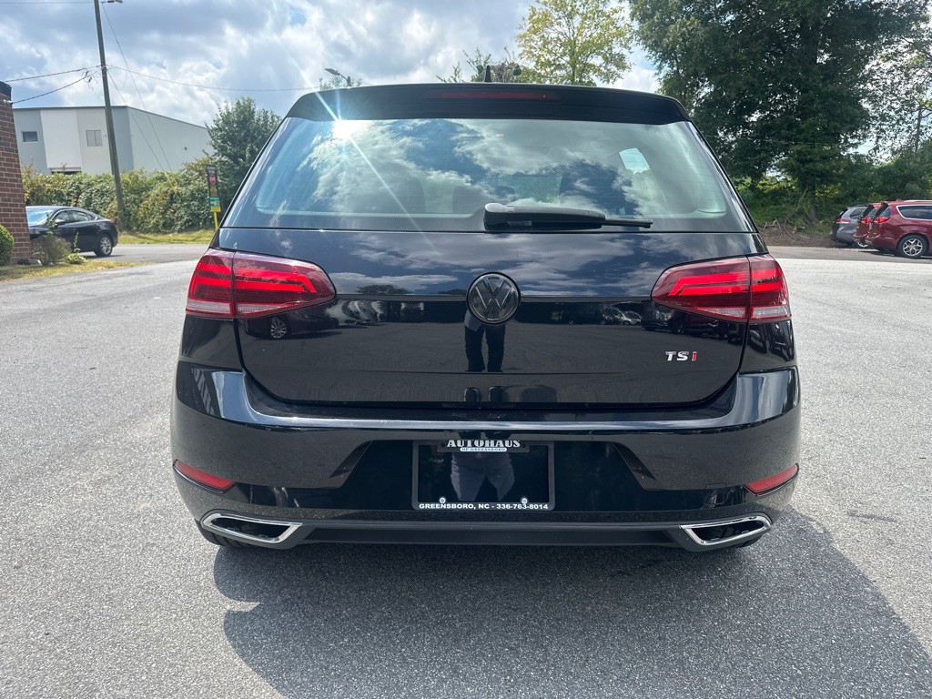 2021 Volkswagen Golf Image 6