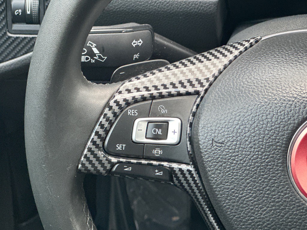 2021 Volkswagen Golf Image 25