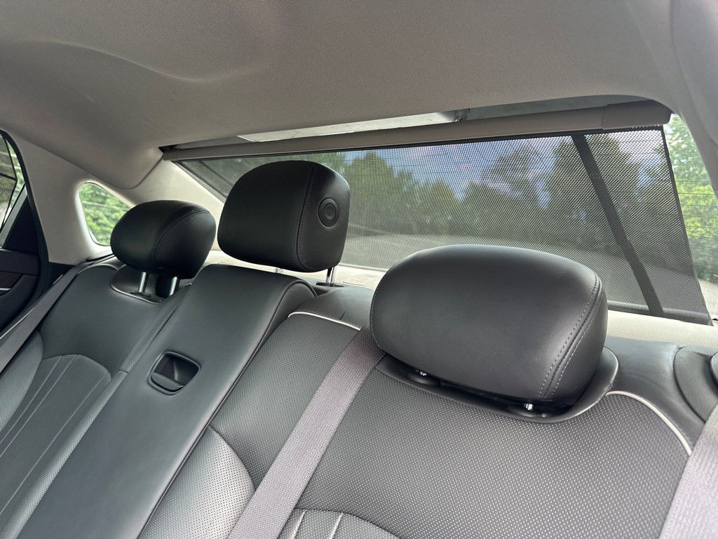 2015 Hyundai Genesis Image 40