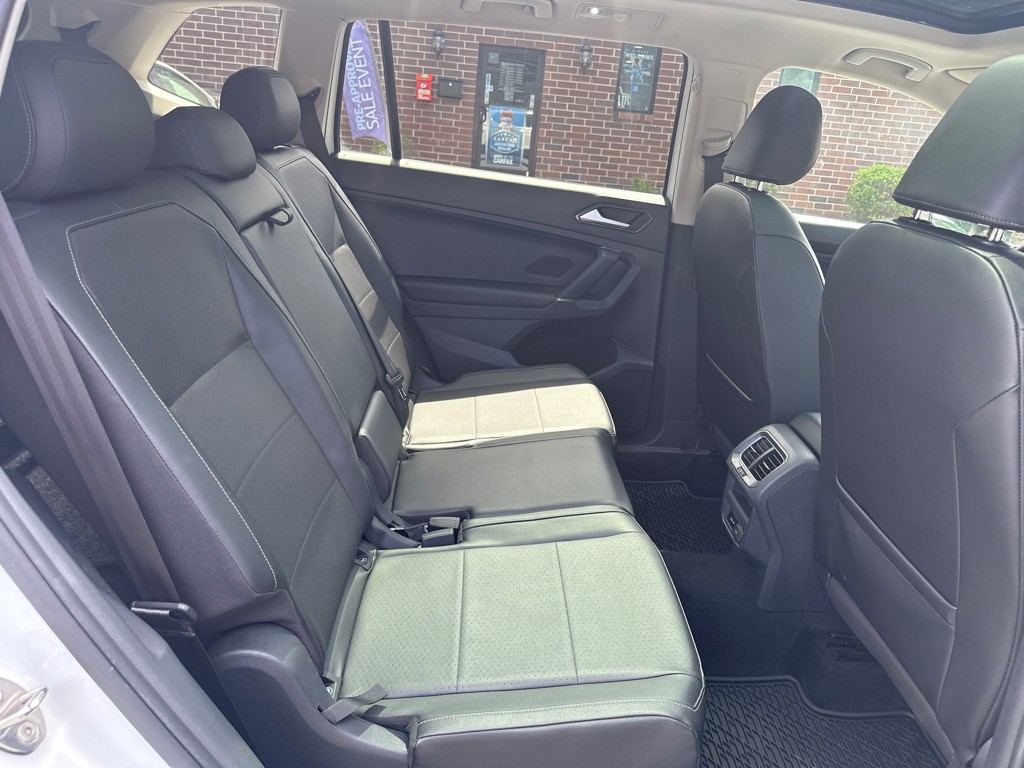 2018 Volkswagen Tiguan Image 17