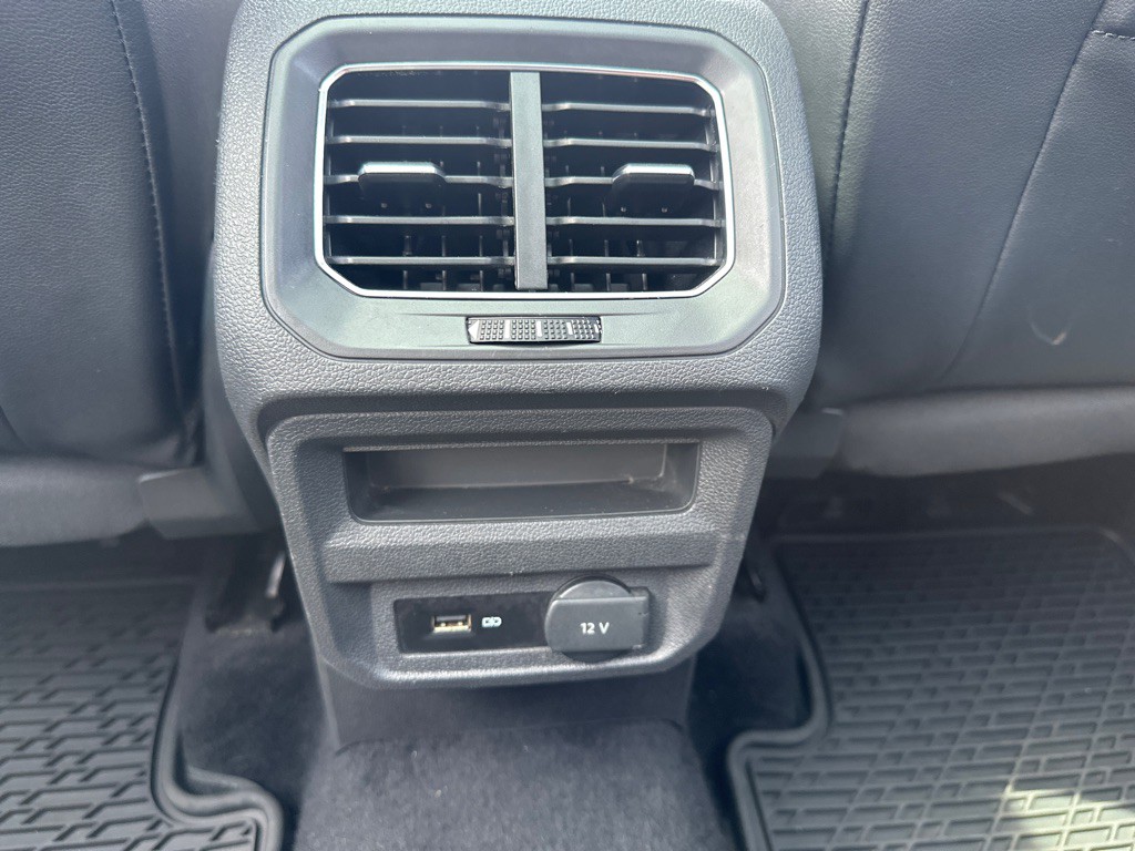 2018 Volkswagen Tiguan Image 34