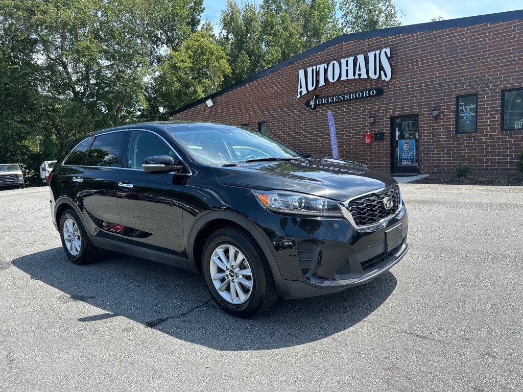 2020 Kia Sorento Image 1