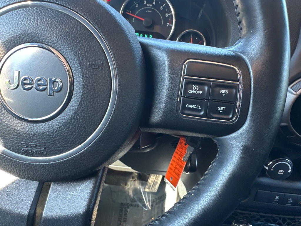 2014 Jeep Wrangler Image 28