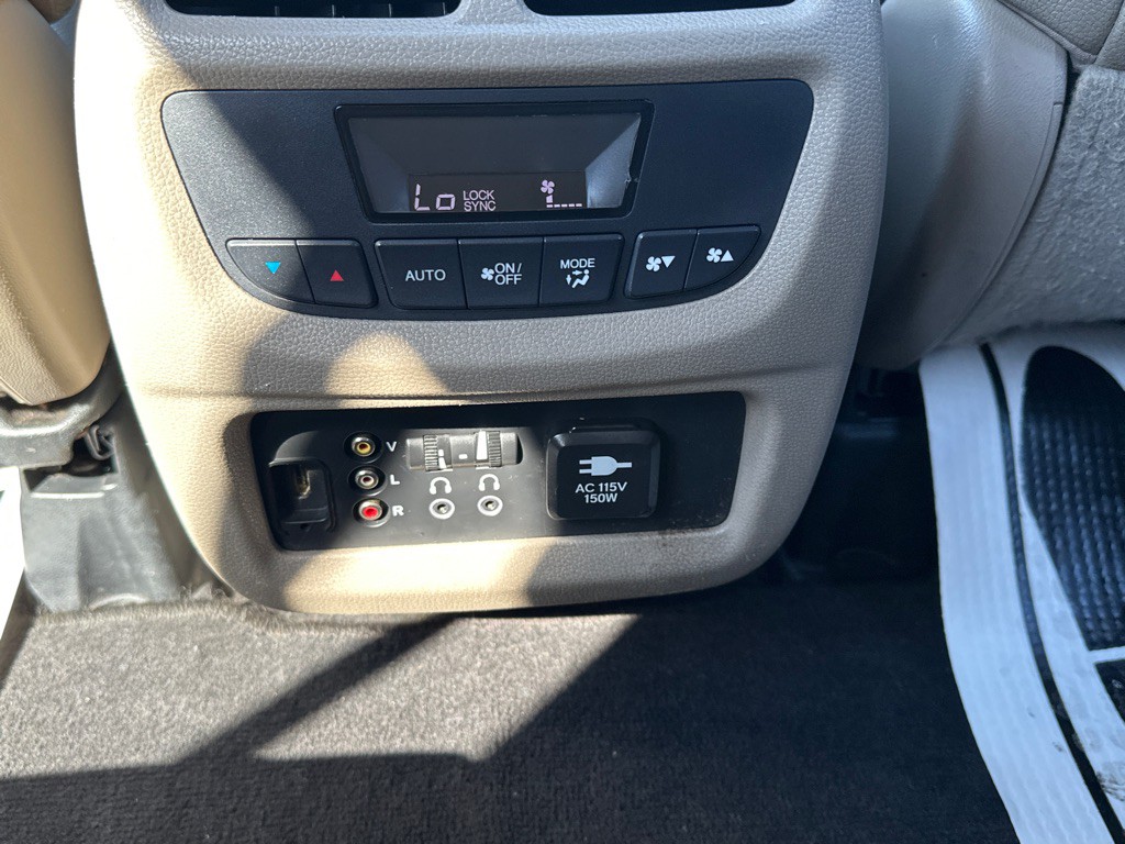 2017 Honda Pilot Image 33