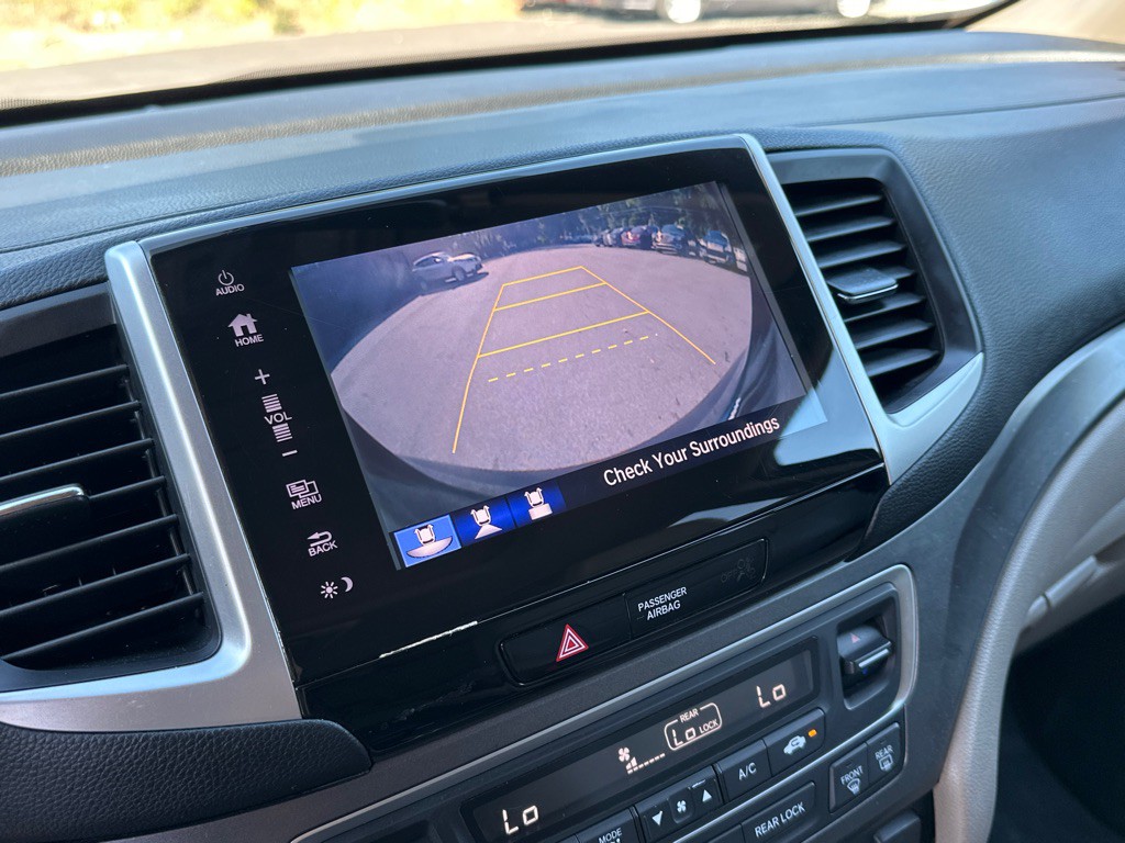 2017 Honda Pilot Image 39
