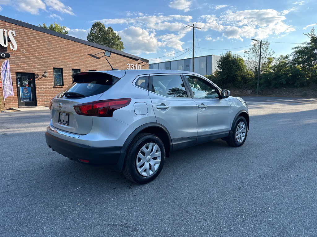 2019 Nissan Rogue Image 7