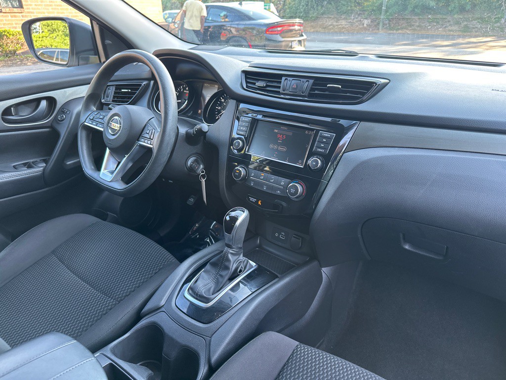 2019 Nissan Rogue Image 20