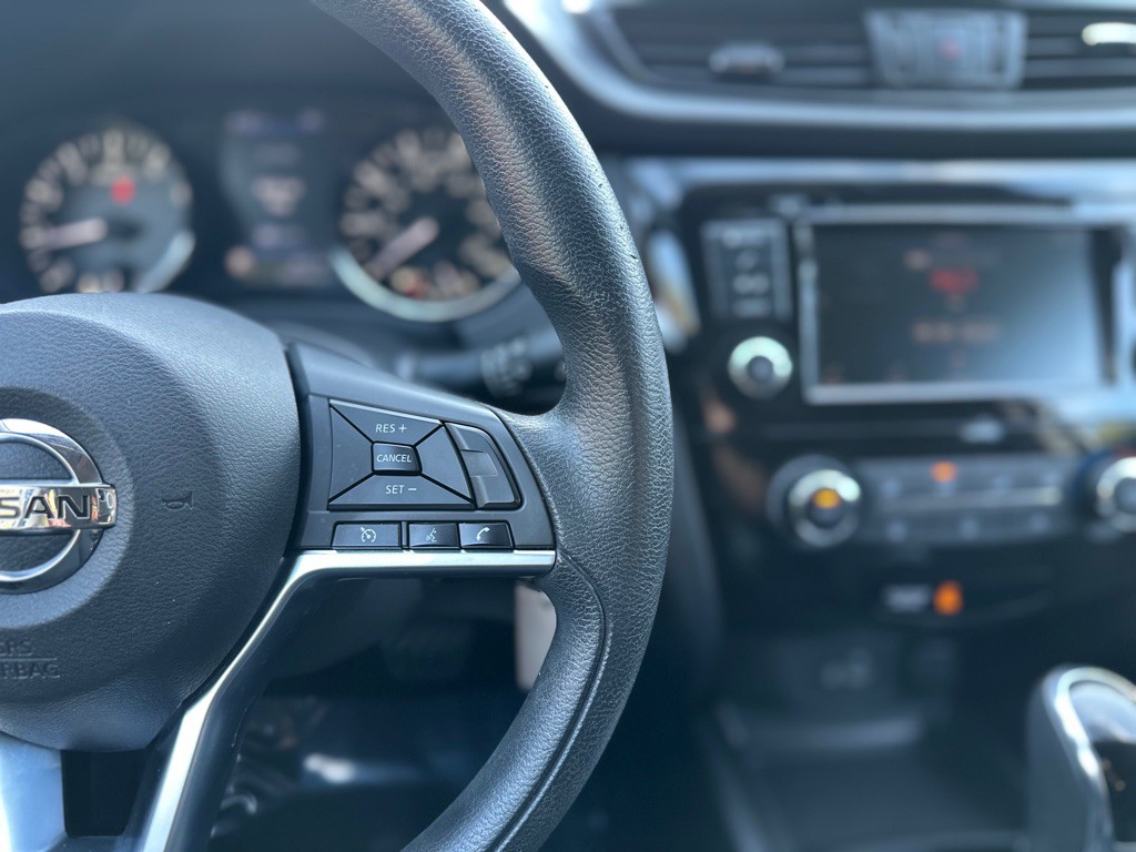 2019 Nissan Rogue Image 23