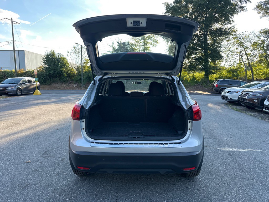 2019 Nissan Rogue Image 34