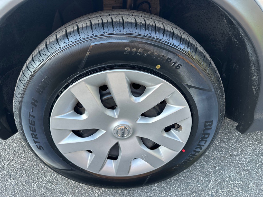 2019 Nissan Rogue Image 36