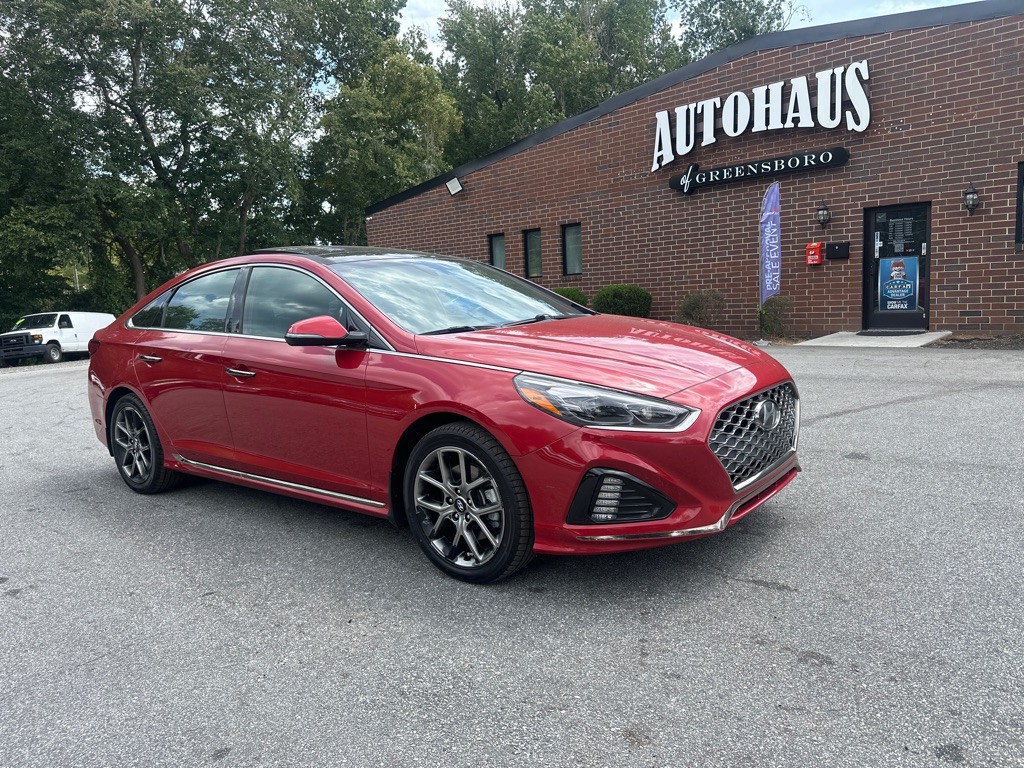 2018 Hyundai Sonata Image 1