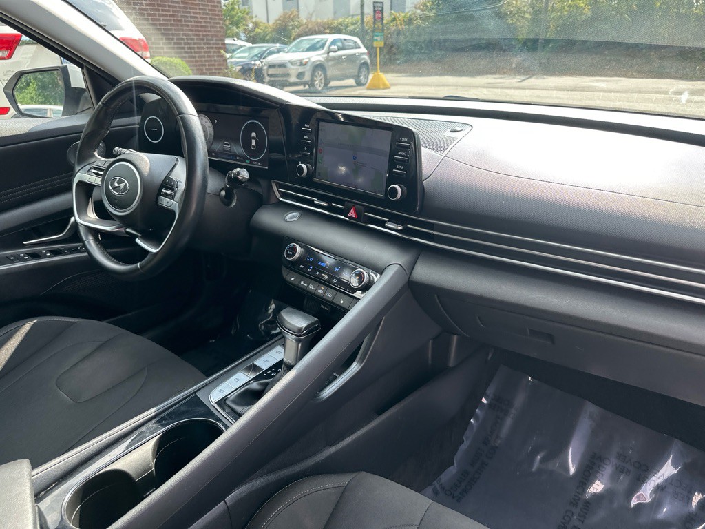 2021 Hyundai Elantra Image 19