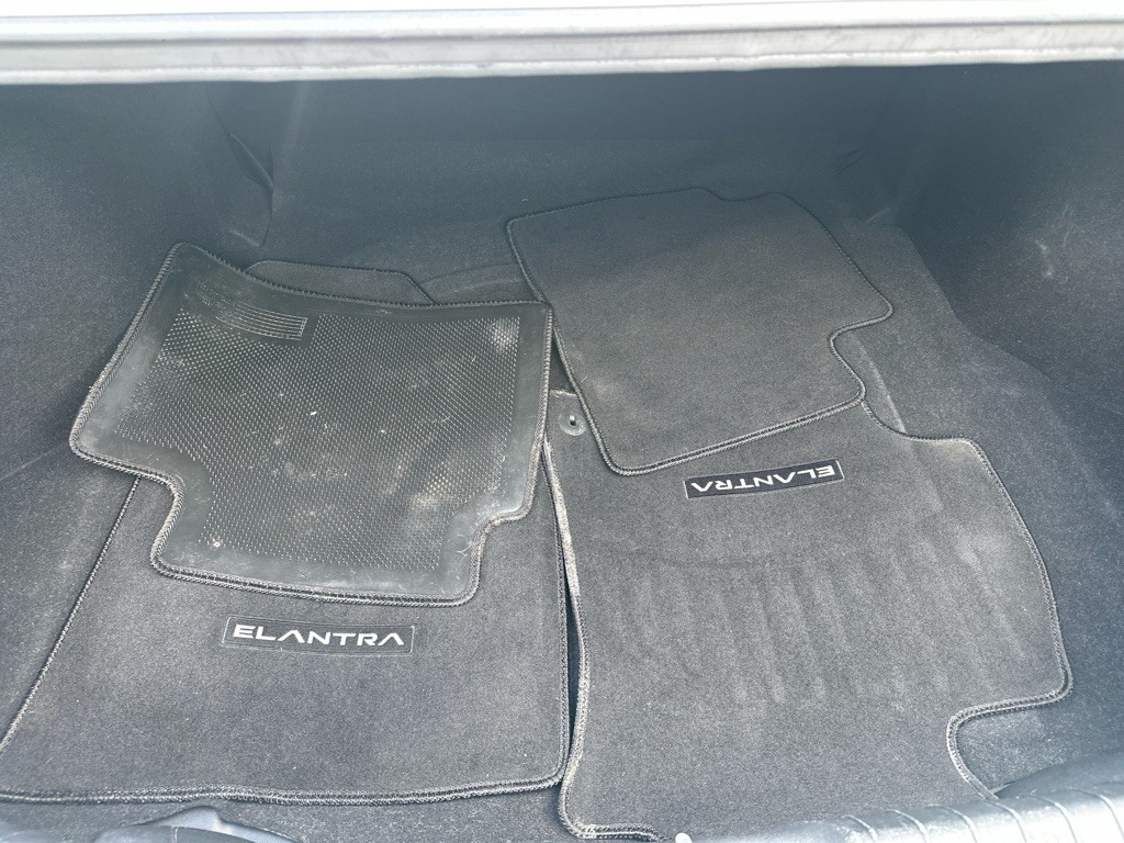 2021 Hyundai Elantra Image 33