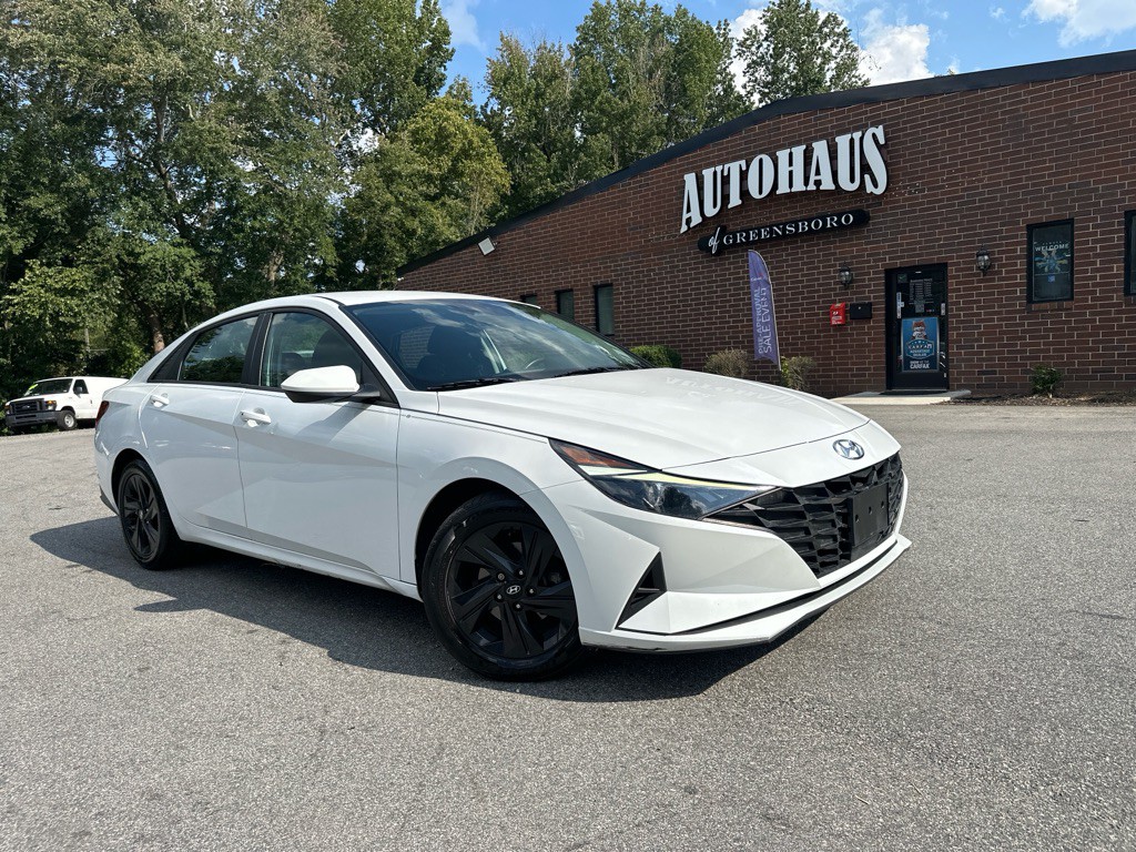 2021 Hyundai Elantra Image 35