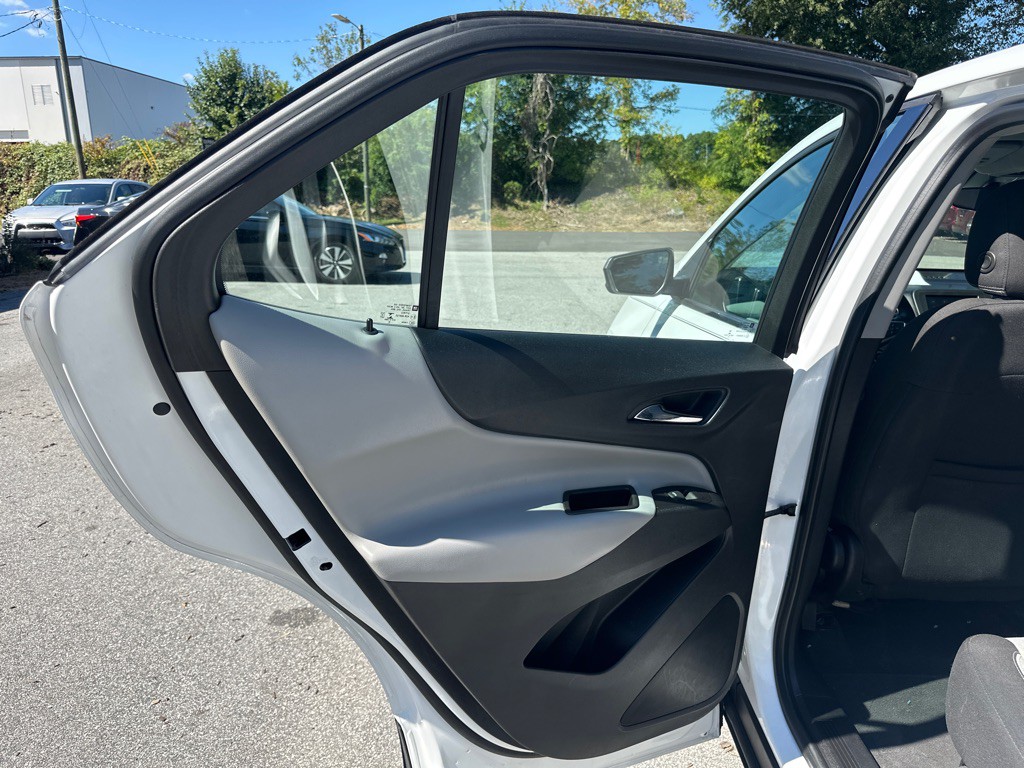 2019 Chevrolet Equinox Image 15
