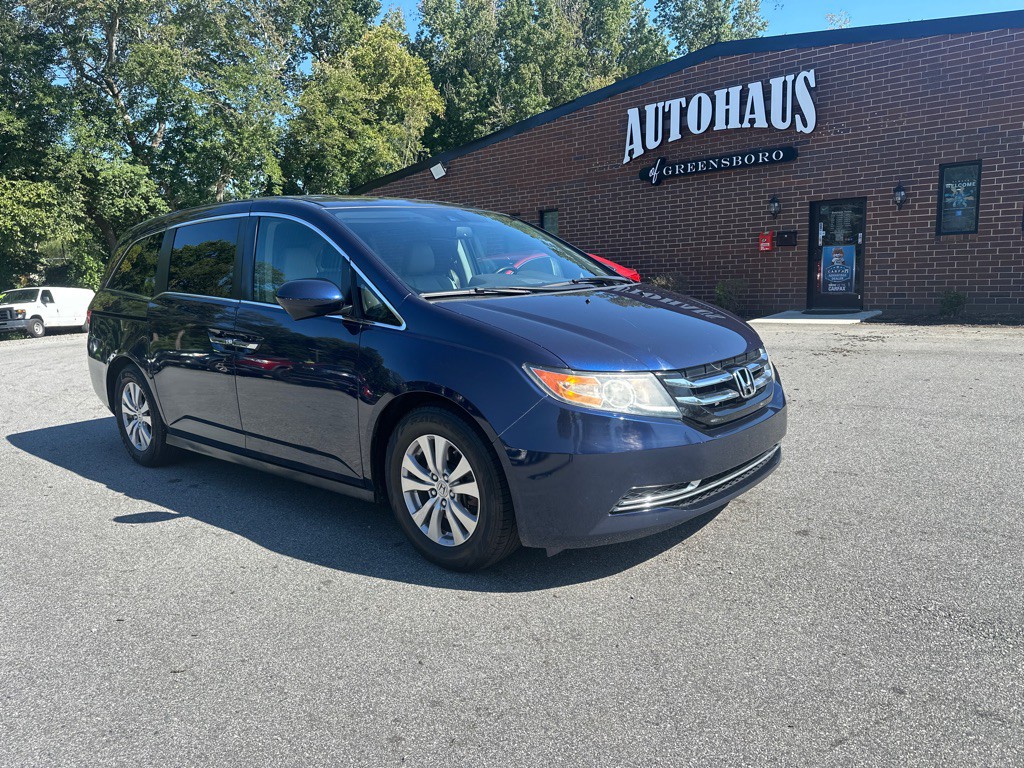2015 Honda Odyssey Image 1