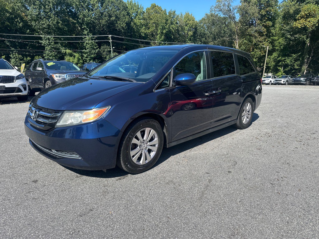 2015 Honda Odyssey Image 2