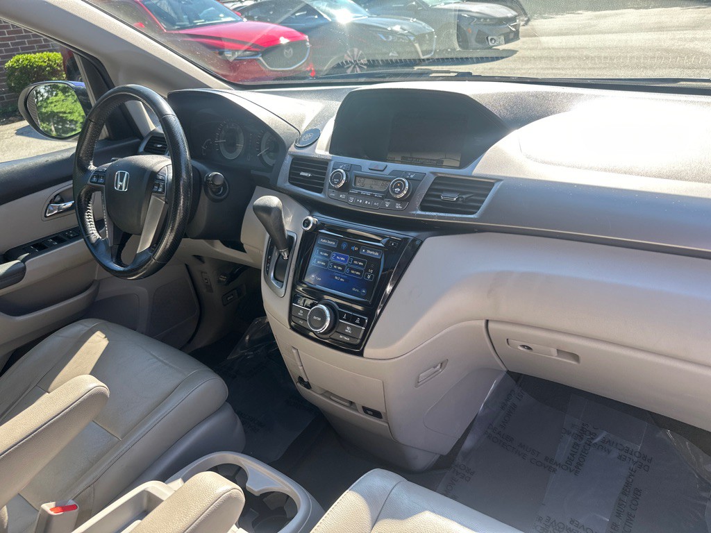 2015 Honda Odyssey Image 22