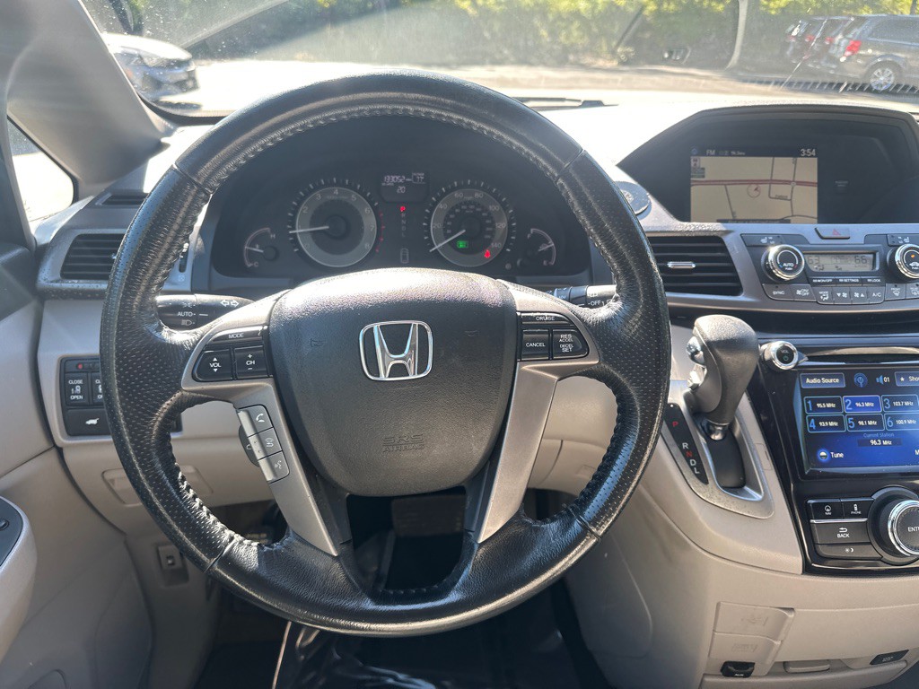 2015 Honda Odyssey Image 24