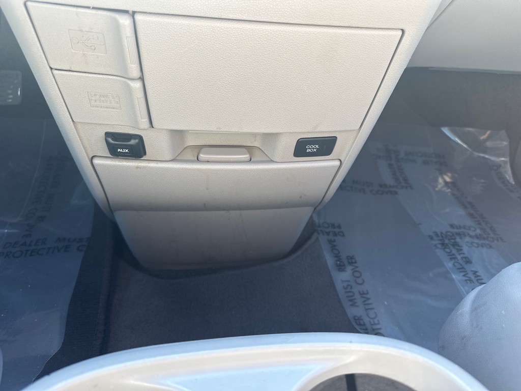 2015 Honda Odyssey Image 29