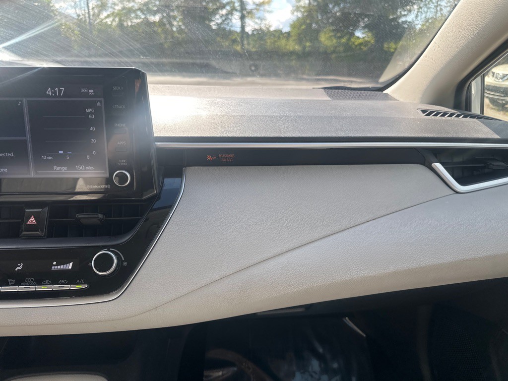 2022 Toyota Corolla Image 31