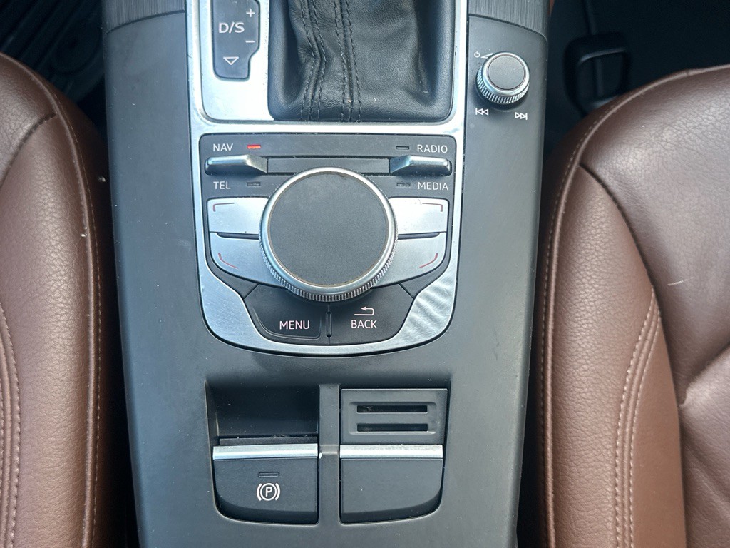 2016 Audi A3 Image 28