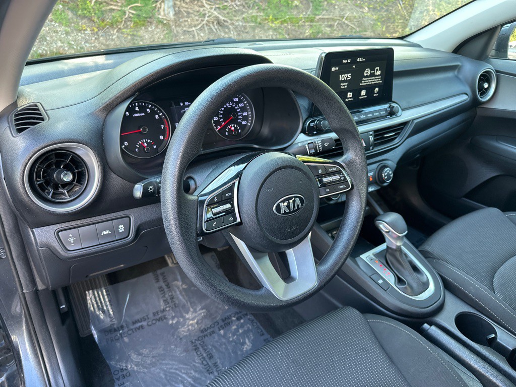2021 Kia Forte Image 3