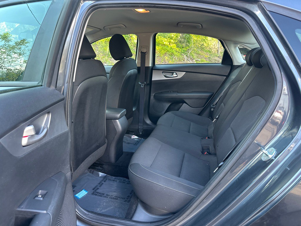 2021 Kia Forte Image 5