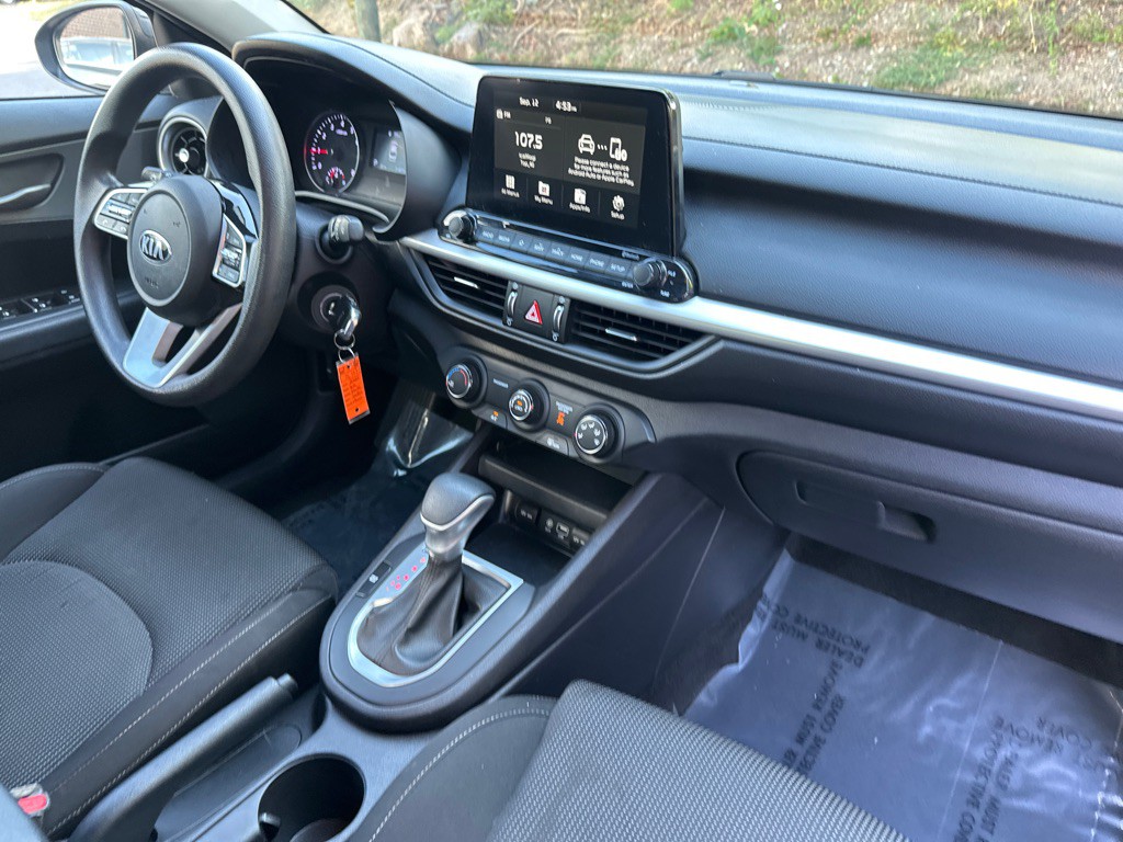 2021 Kia Forte Image 13