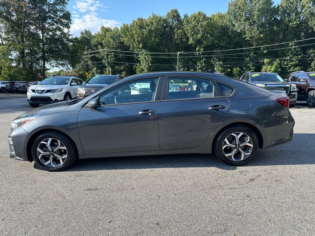 2021 Kia Forte Image 30