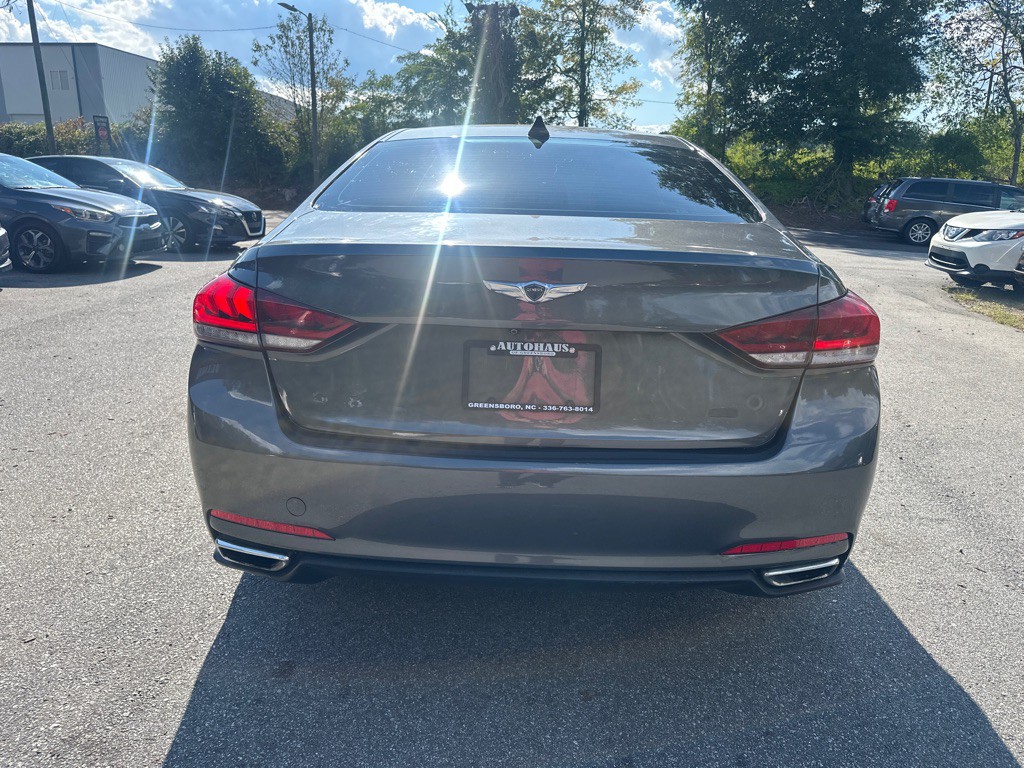 2018 Genesis G80 Image 6