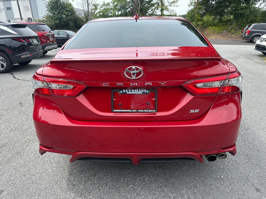 2019 Toyota Camry Image 5