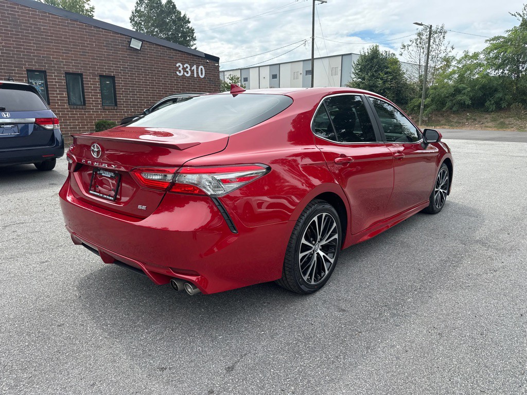 2019 Toyota Camry Image 6