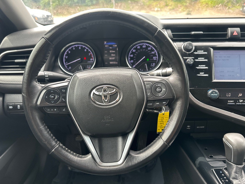 2019 Toyota Camry Image 15