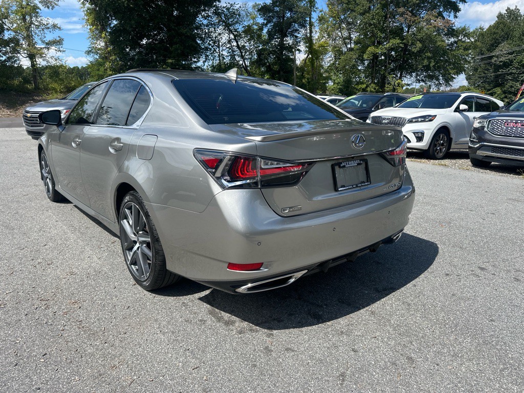 2017 Lexus GS Image 5
